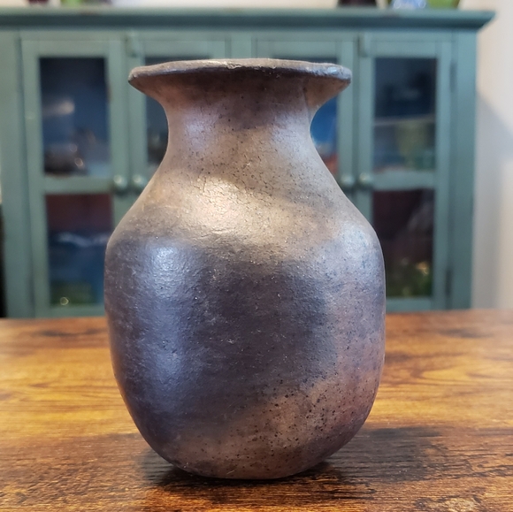 Primitive Handmade Black Clay Vase Unique Native American Pottery Raku Antique - Picture 4 of 12